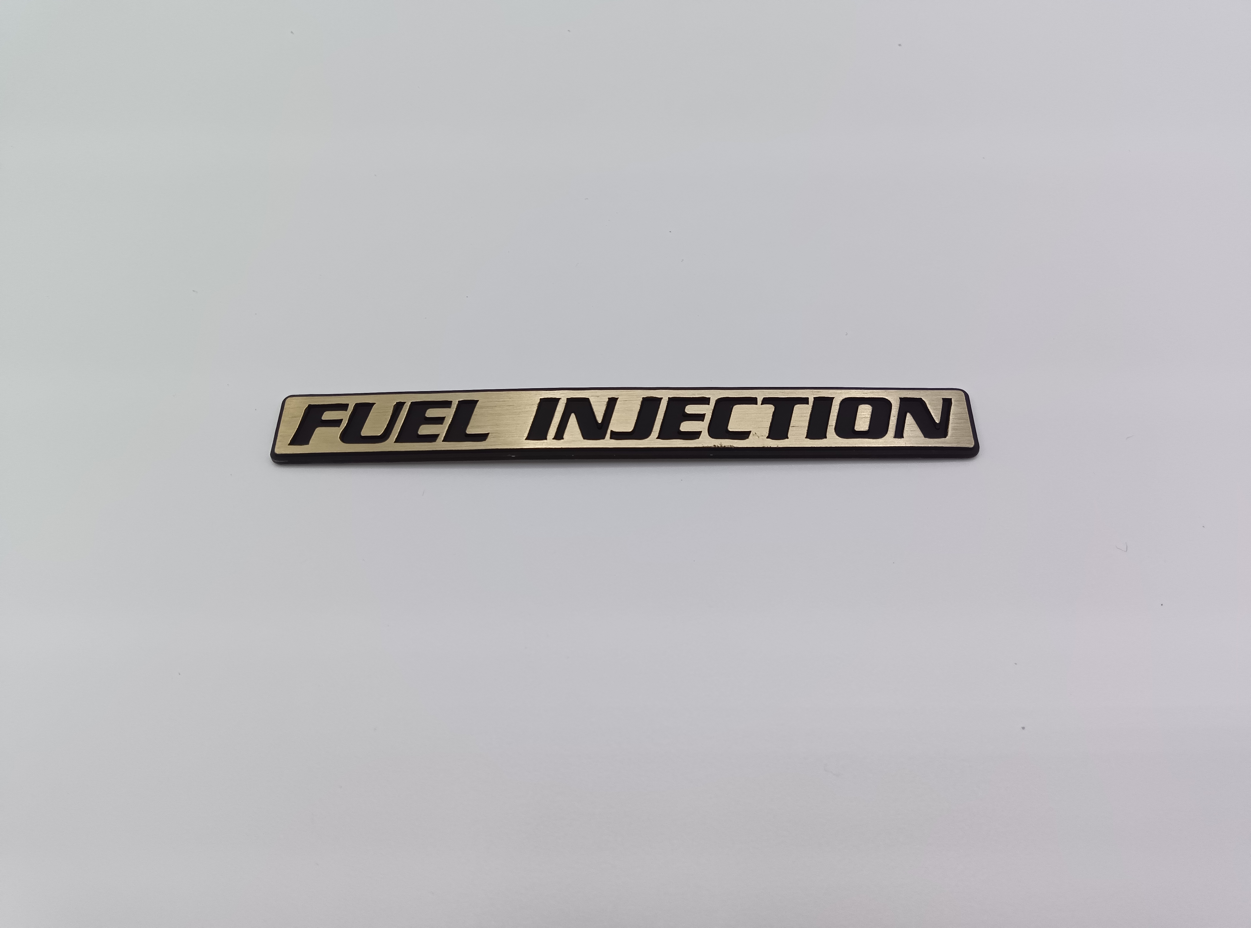 1982年 Z750(GP) SIDE COVER EMBLEM "FUEL INJECTION"